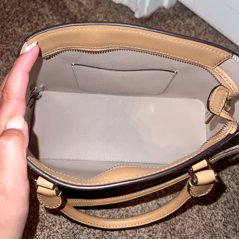 Kate Spade Purse with Crossbody Strap NWOT - Picture 6 of 6